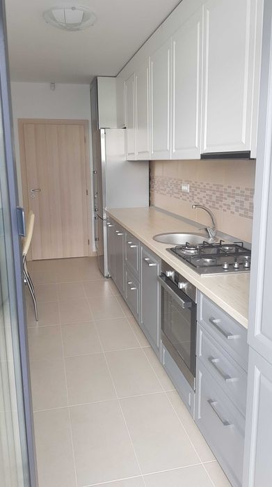 Inchiriez apartament - 2 camere + parcare in ansamblul CIty of Mara
