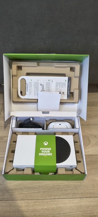 Xbox Series S / 512 GB