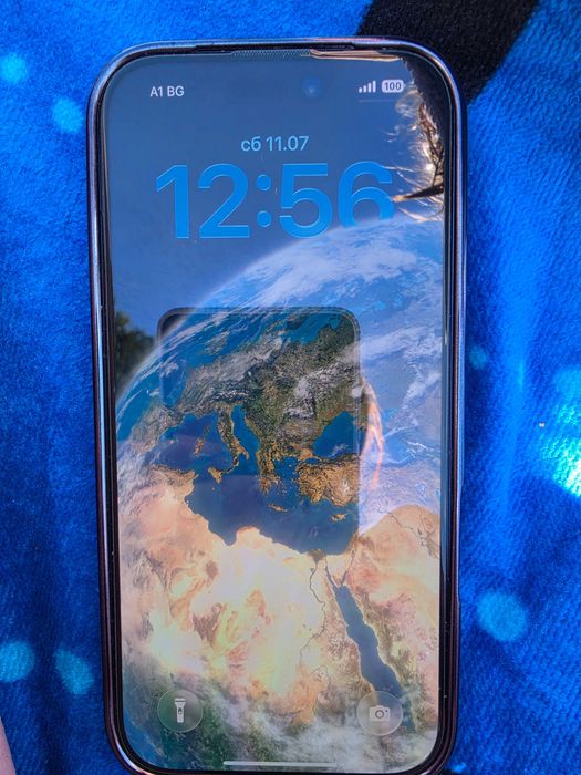 Iphone 17 pro 256 gb като нов-37 зареждания