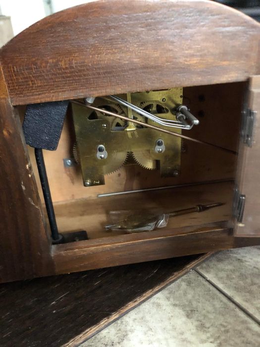 Ceas mecanic de birou l wintage