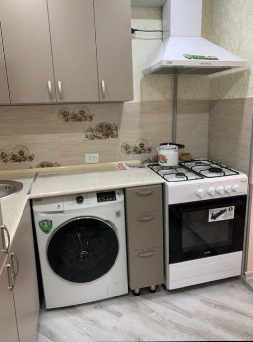Срочно Сдаётся квартира метро Буюк Ипак Йули С. Чайхона 1-комн 30м2
