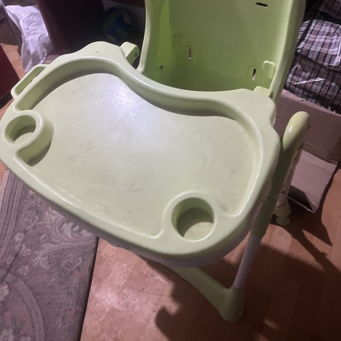 Балдардың тамақ ішуге арналған стулчик