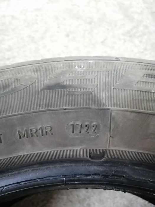 Зимни гуми Дебица Навигатор( Debica Navigator) 215/60 17