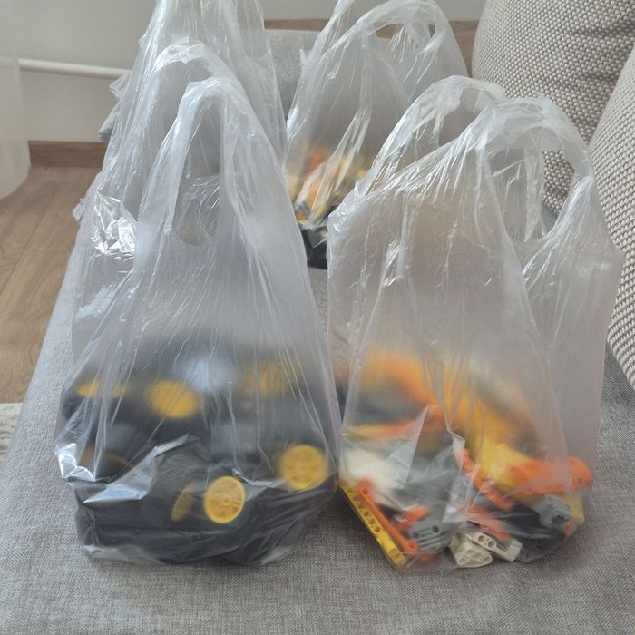 lego technic детали продам СРОЧНО