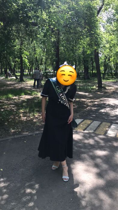 Продам черное платье