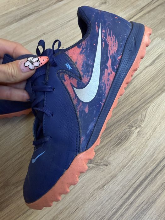 Оригинални юношески маратонки Nike Phantom GX II Academy TF! 37,5 н