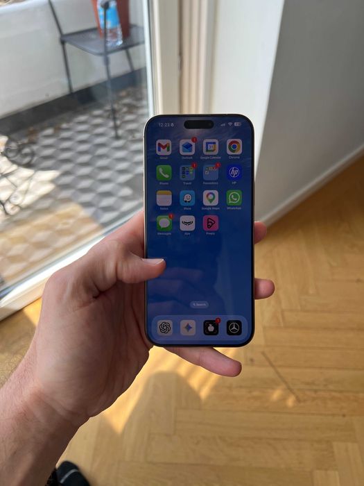 iPhone 16 PRO MAX 256 GB (INCA IN GARANTIE) culoare auriu (DESSERT TITANIUM)