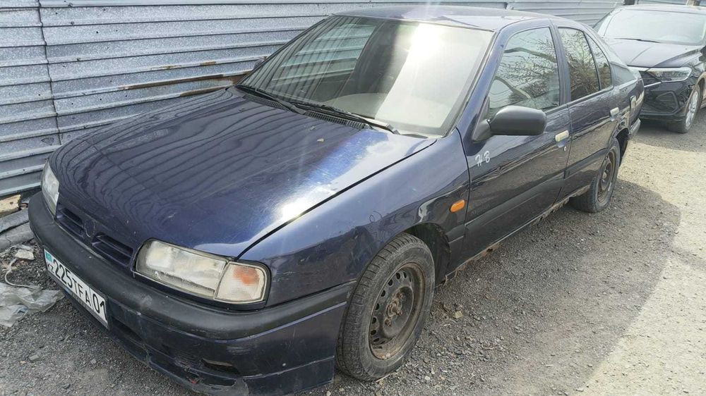 Nissan Primera 1995 г.