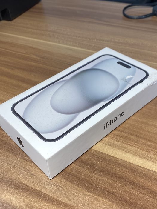 iPhone 15 • 128 GB • Black