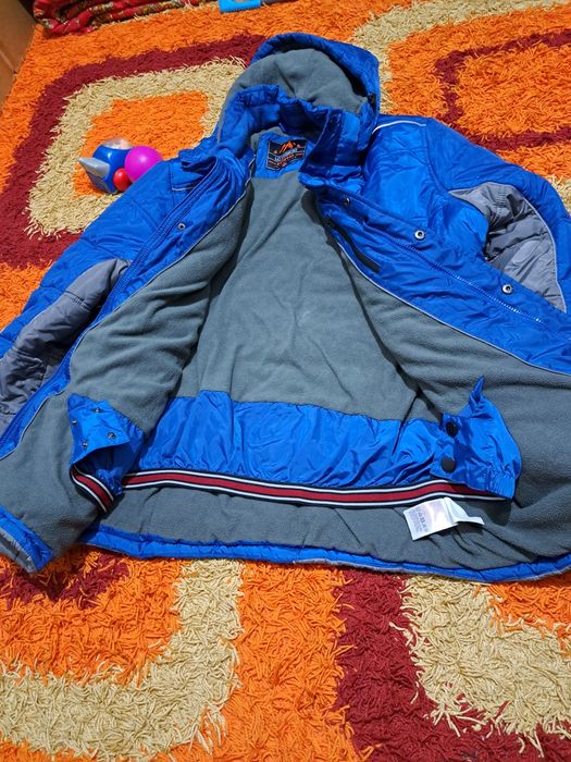 Куртка зимние новые