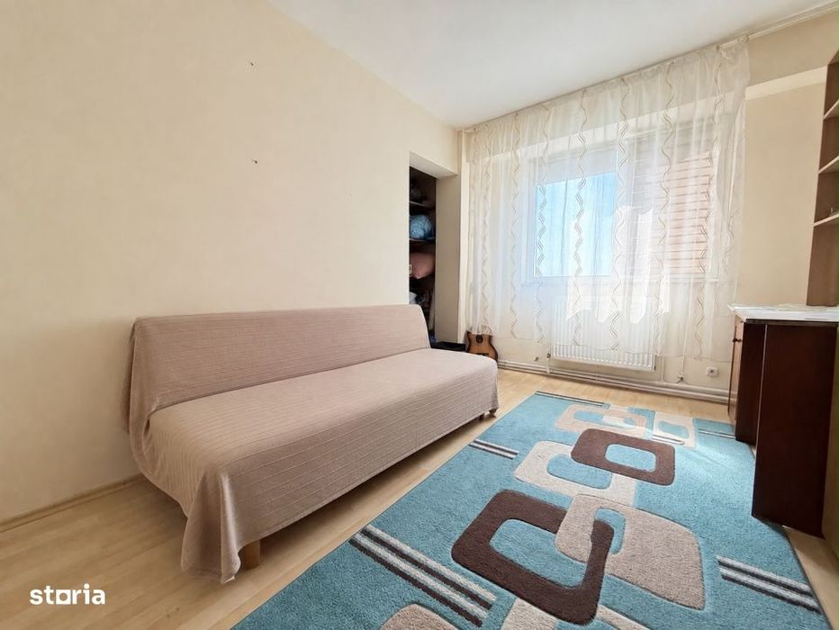 Apartament de vanzare cu 3 camere in Tomis Nord