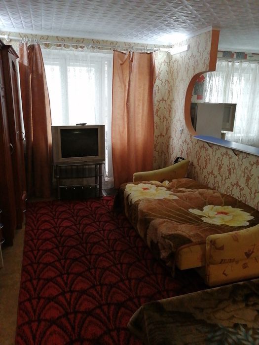 Продам 1 комнатную центр