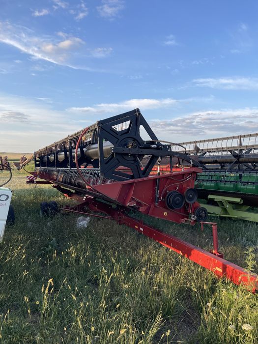 Продам комбайн акрос 585