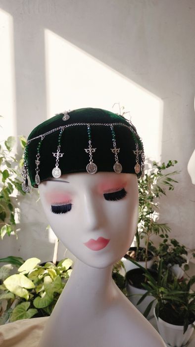 Тақия,қасаба ,ұлттық киімдер.