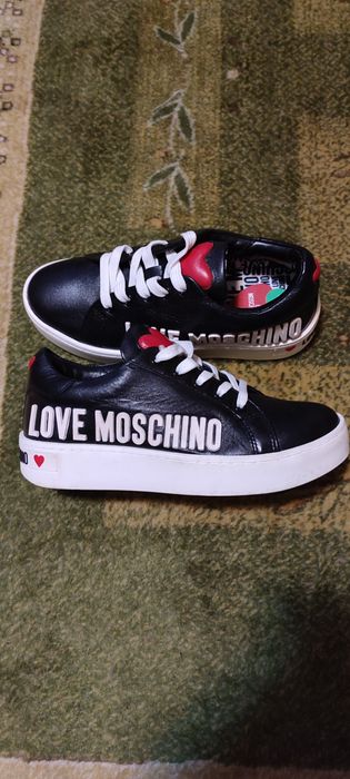 Adidasi LOVE MOSCHINO originali 100% marimea 37,38,39 colectia noua