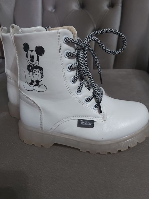 Ghete Mickey Mouse Reserved fetițe mărimea 29