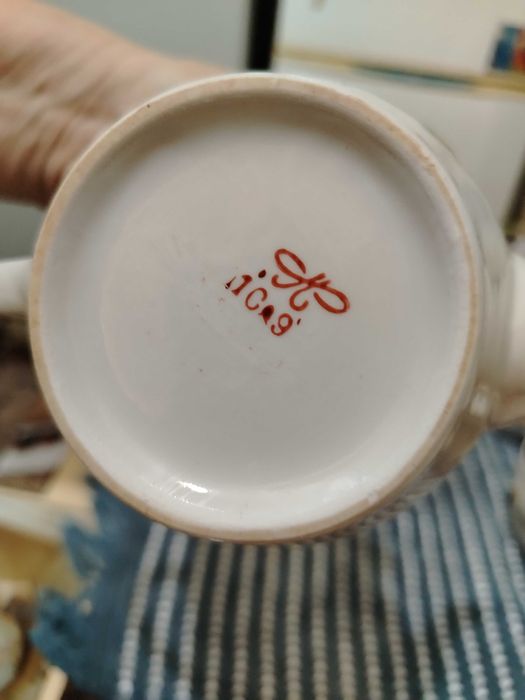 Продам 12-ти персонный сервиз