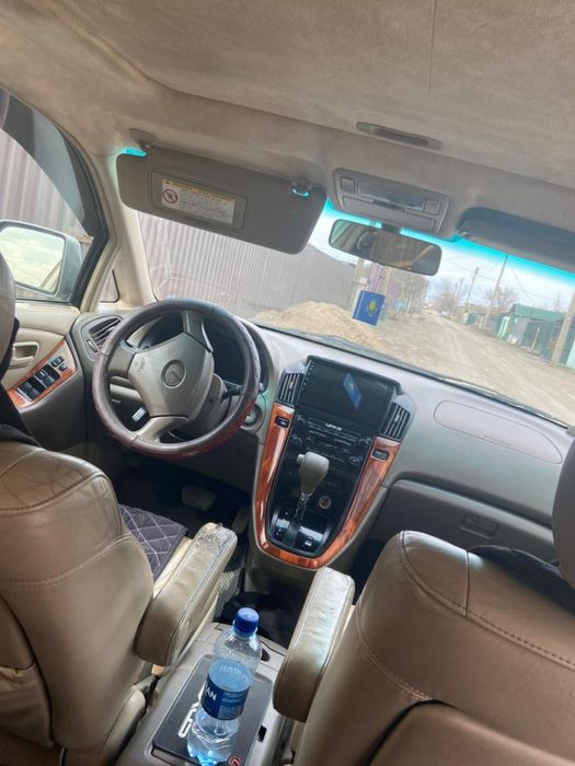 Продам Lexus RX 300