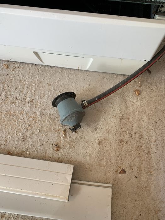 Готварска печка изцяло на газ с бутилка