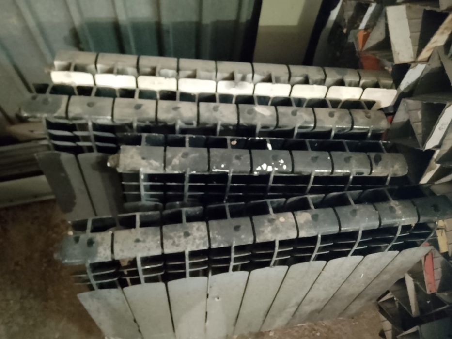 Продается родиаторы батарейка отопление