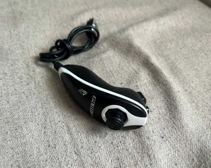 Nunchuk PlayOn controller Wii – stare bună, compatibil Wii