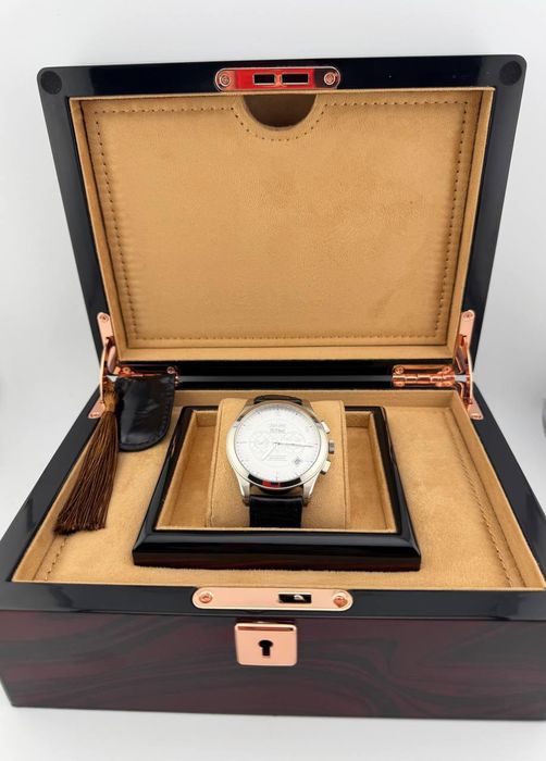 Часы золотые 750пробы