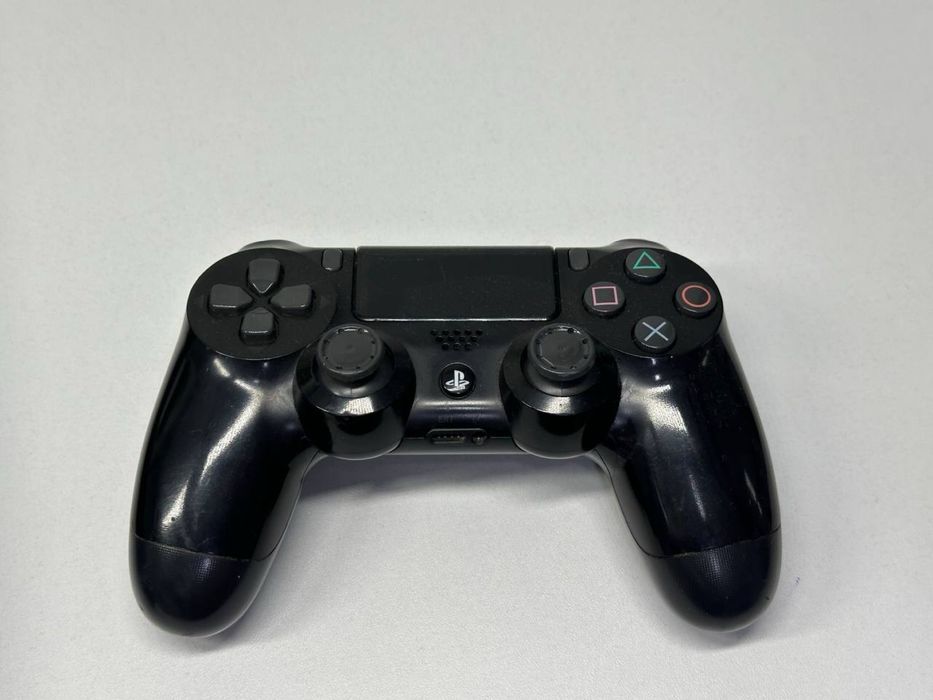 Sony PlayStation 4 Slim / 1TB /