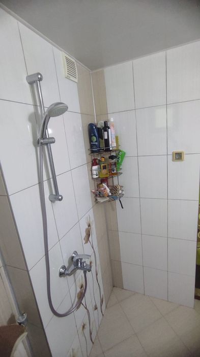 Продава се Двустаен апартамент в Разград, Център - 68 кв.м за 900 €/кв.м - Снимка #18