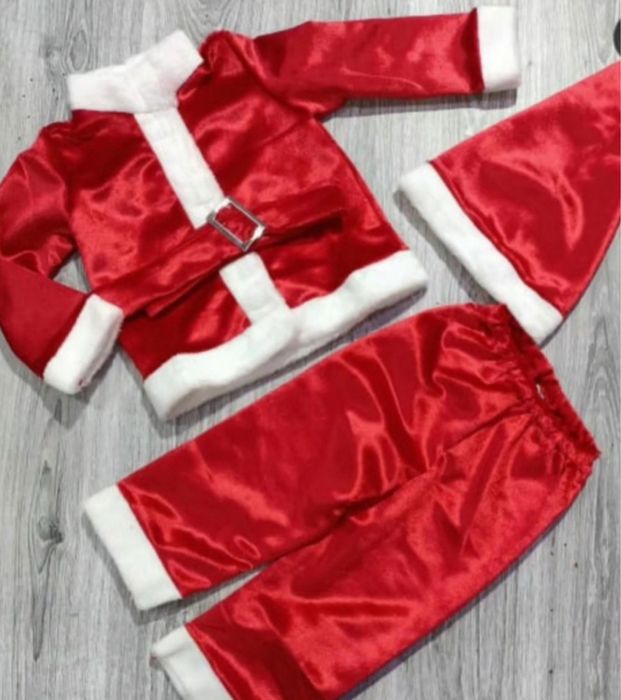 Сантаның киімі прокатқа беріледі