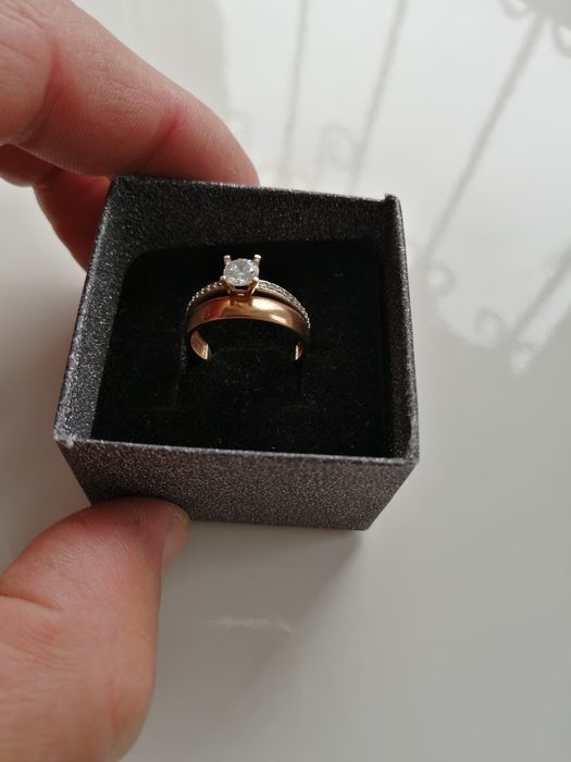 Продам кольцо 2 в одном