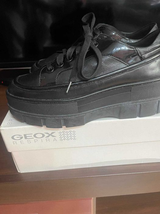Кожени лоуфъри на GEOX