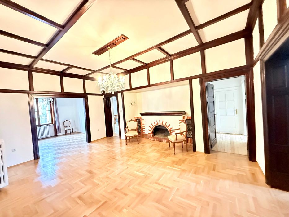 Дава се под наем Многостаен апартамент в София, Докторски паметник - 226 кв.м за 2792.76 € - Снимка #14