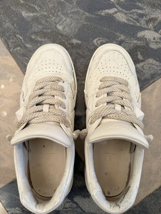 Valentino Garavani One Stud XL