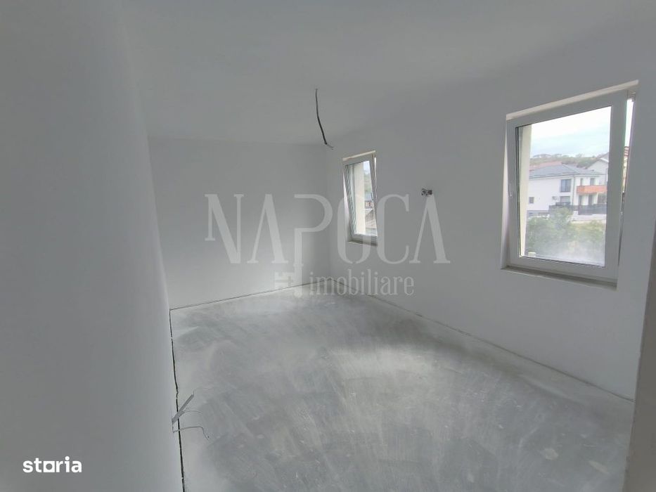 Casa 5 camere de vanzare in Dezmir