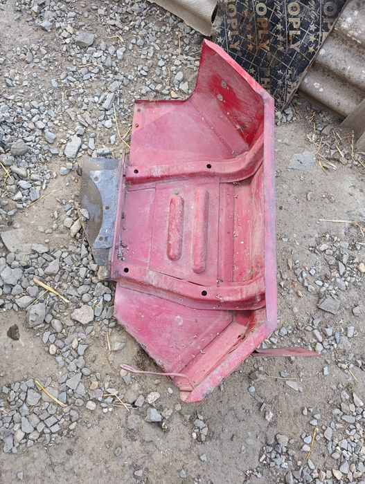 Vând Aripi tractor complete cu stopuri
