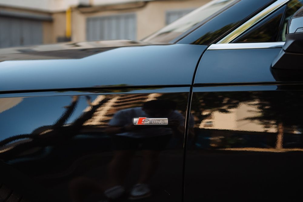 Vând Audi A4 S Line