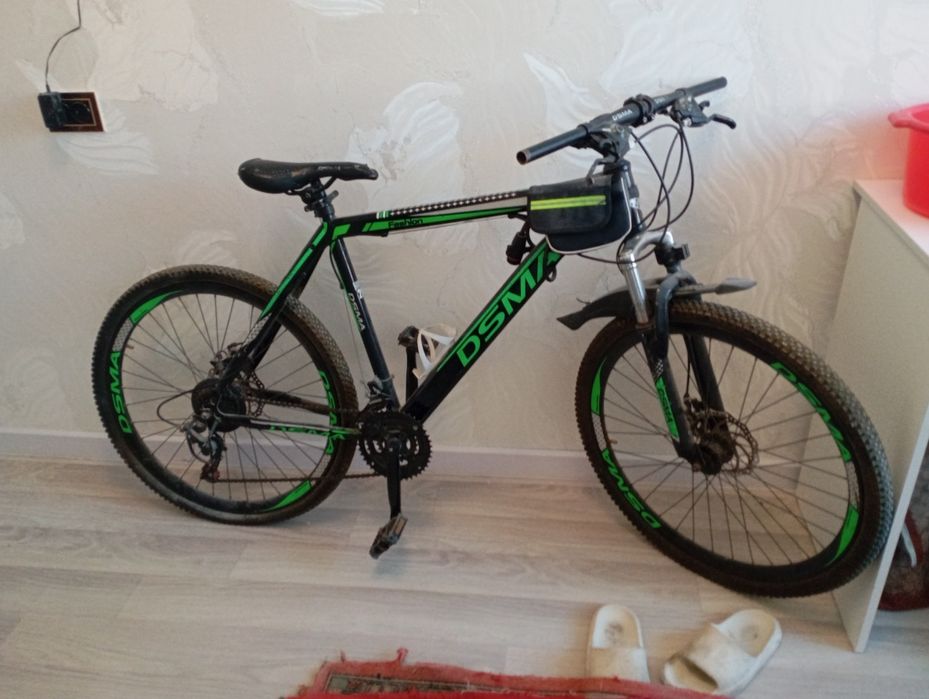 2 колеса спущены все нормално ездит