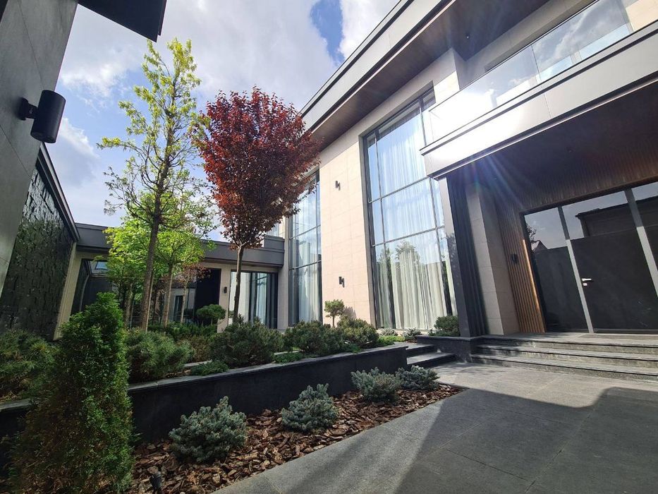 Продается Евро дом на Никитина