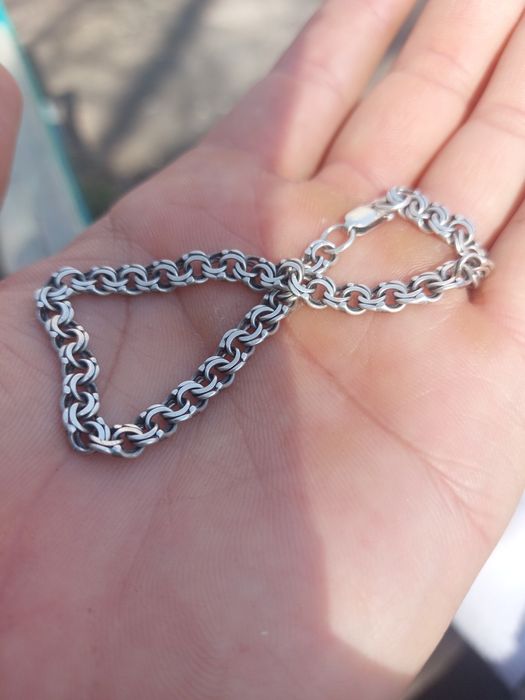 Күміс жүзіктер сатылады