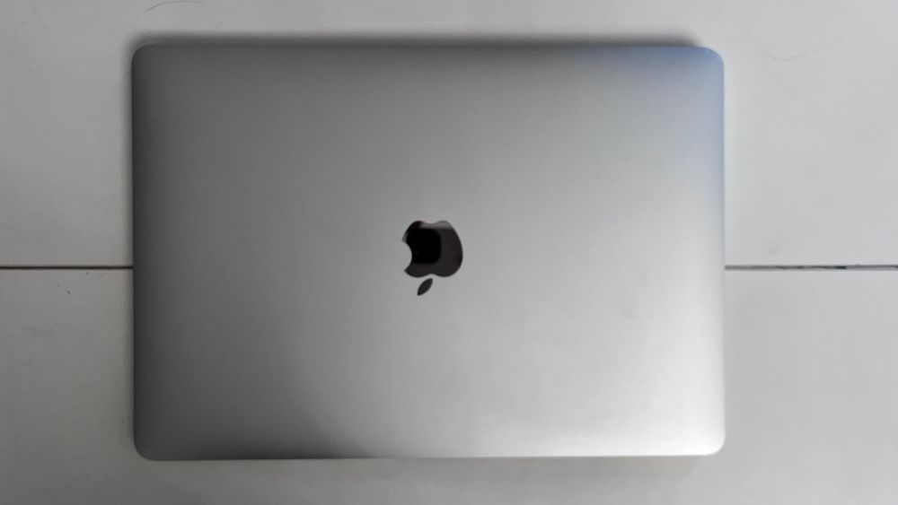 Макбук, MacBook продается