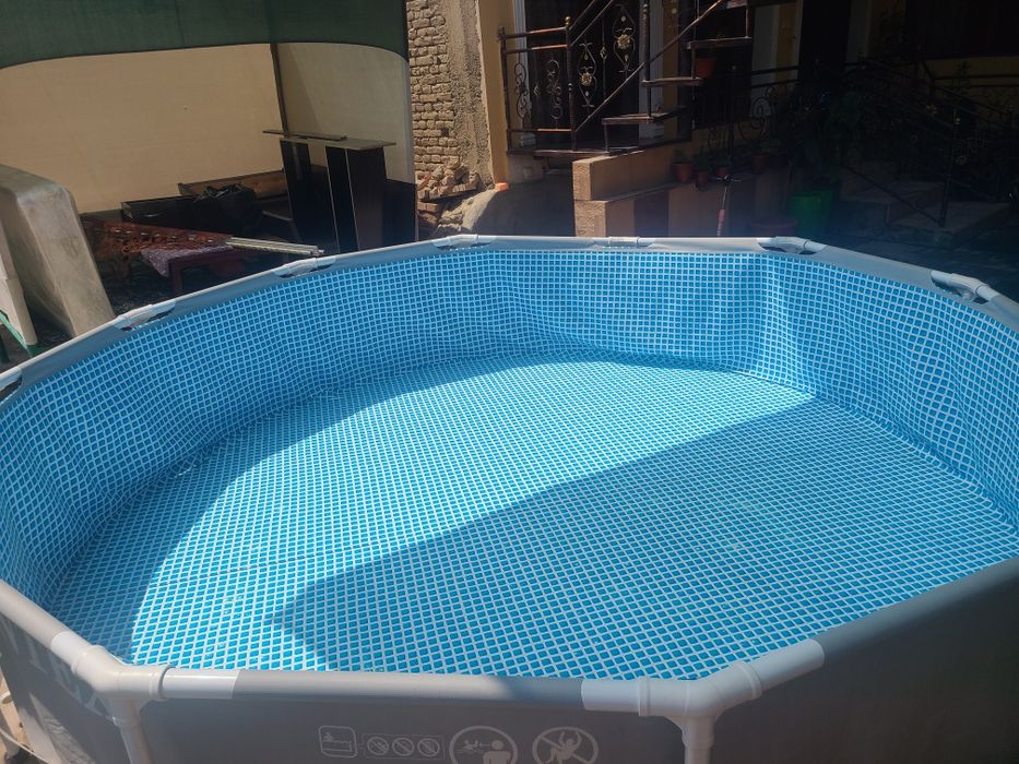 Baseyn  sotiladi 3.66-76 temir karkasli holati 2marta ishlatilagan