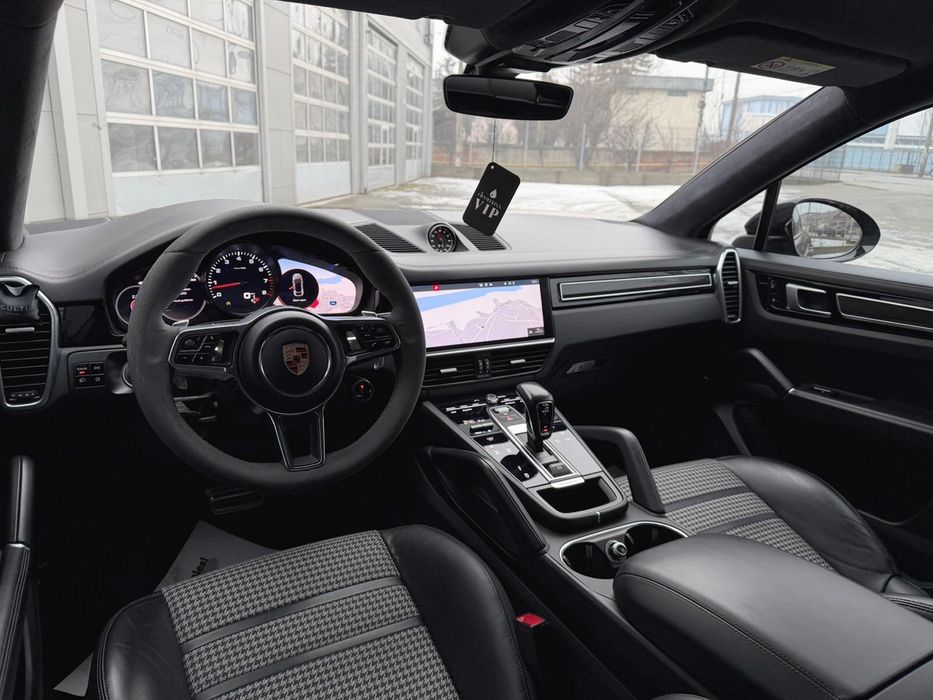 Porsche Cayenne S Coupe / Full Carbon / 440 HP / Proprietar