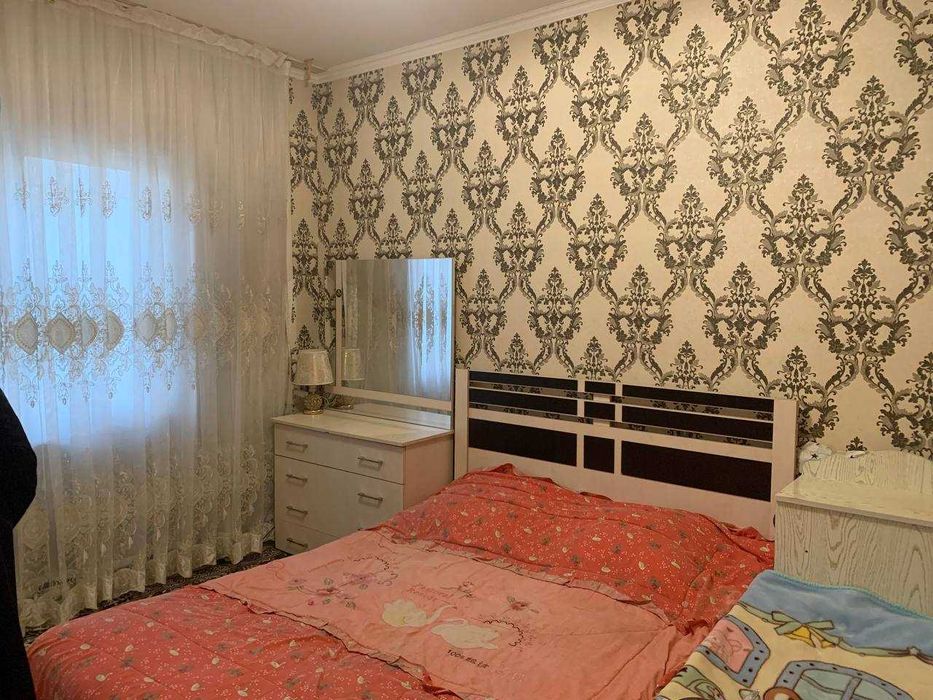 5 xonali kvartira sotiladi       !!!  SROCHNA  !!!