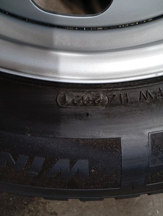 Vind rezerva daster sau nisan