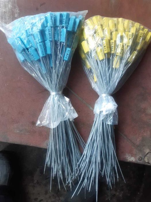 Пломбы тросовые    .