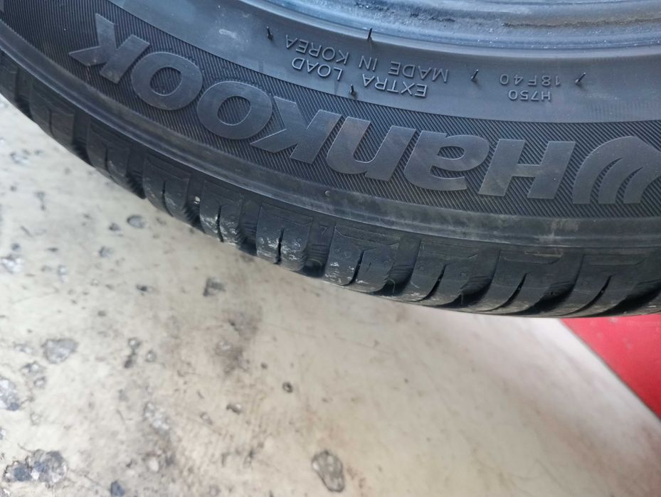 235 45 18 Hankook Kinergy 4S M+S