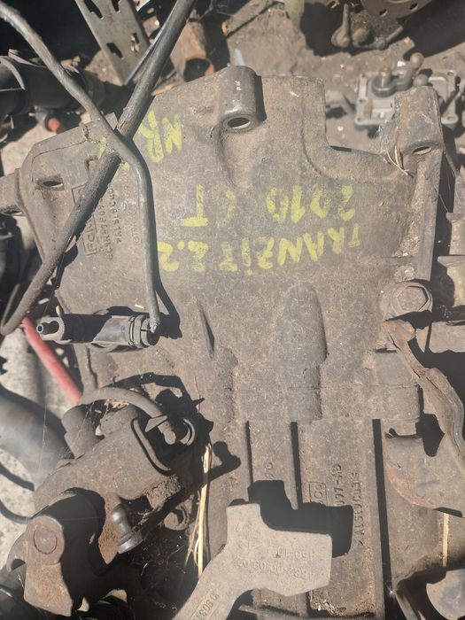 Cutie de viteze ford trasit 2.2 codul piesei 8C1R7F096