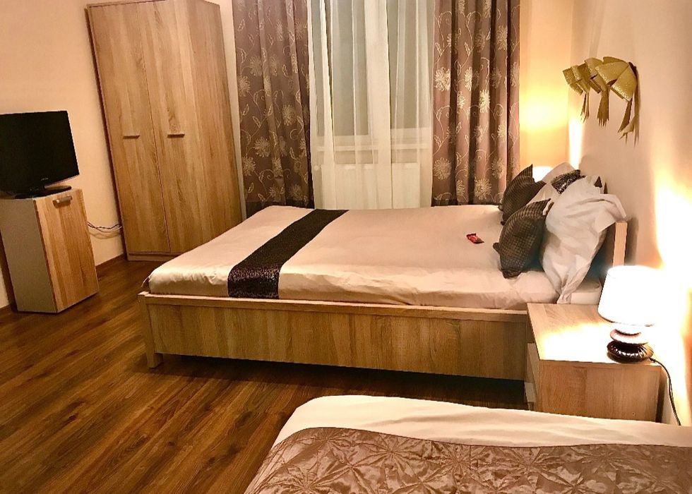 Сарыарка 11-Кенесары, 2 часа 2000