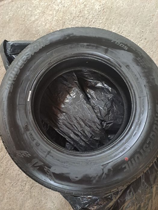 Cauciugur Bridgestone 215/65R16  H89