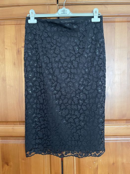 Дамска пола ZARA BASIC L